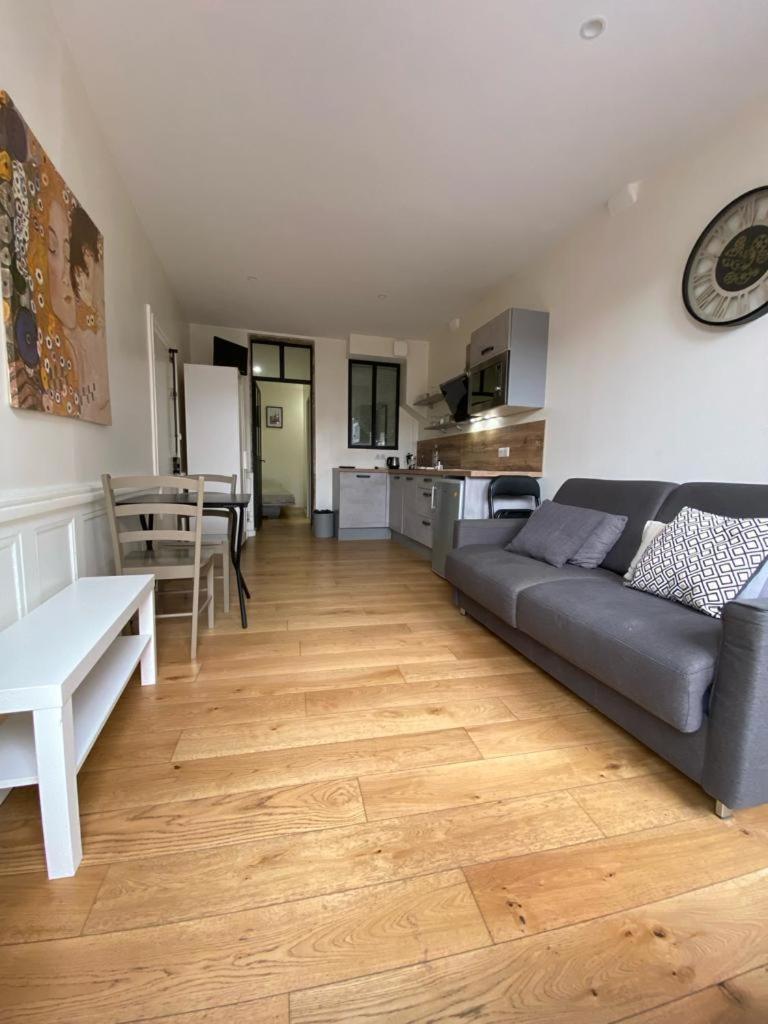 Lyon Standing Historic City Apartment Buitenkant foto