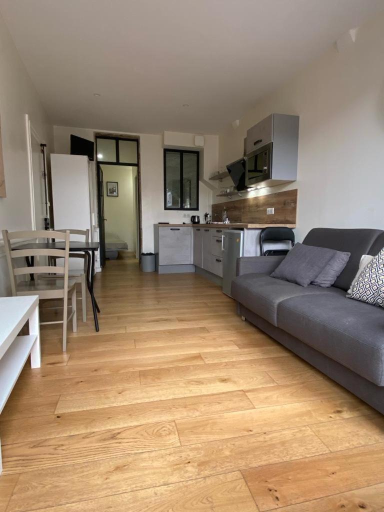 Lyon Standing Historic City Apartment Buitenkant foto