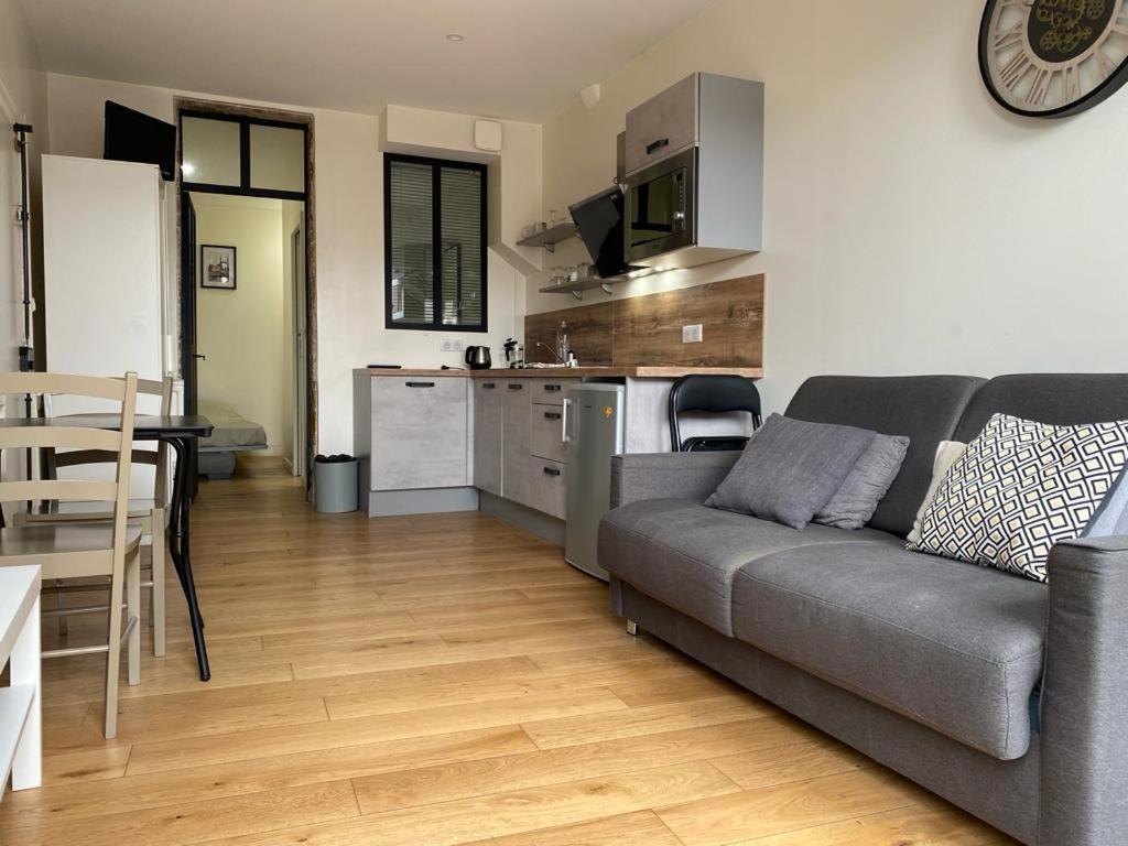 Lyon Standing Historic City Apartment Buitenkant foto