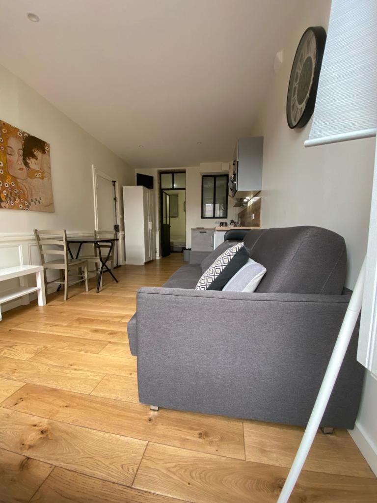 Lyon Standing Historic City Apartment Buitenkant foto