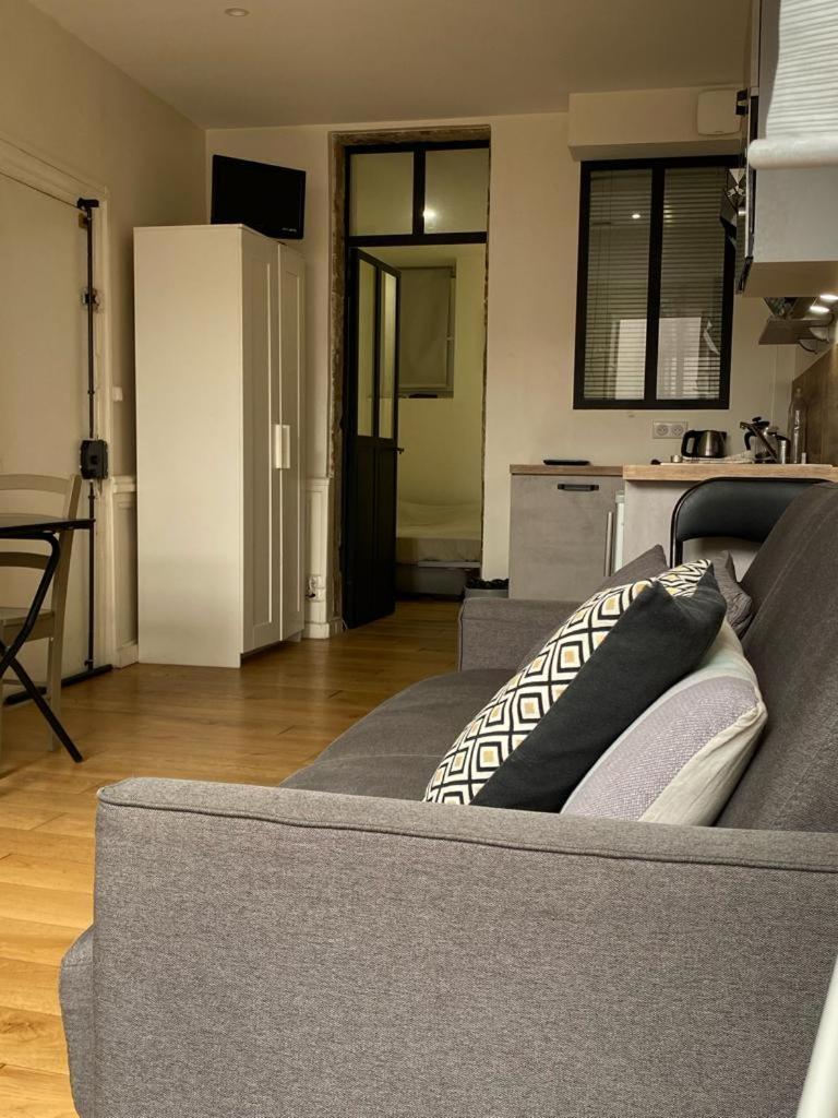 Lyon Standing Historic City Apartment Buitenkant foto